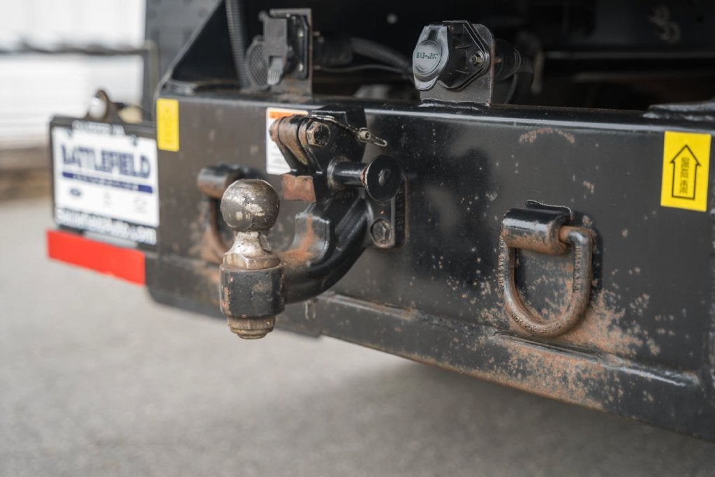 2023 Ford F-750SD Base
