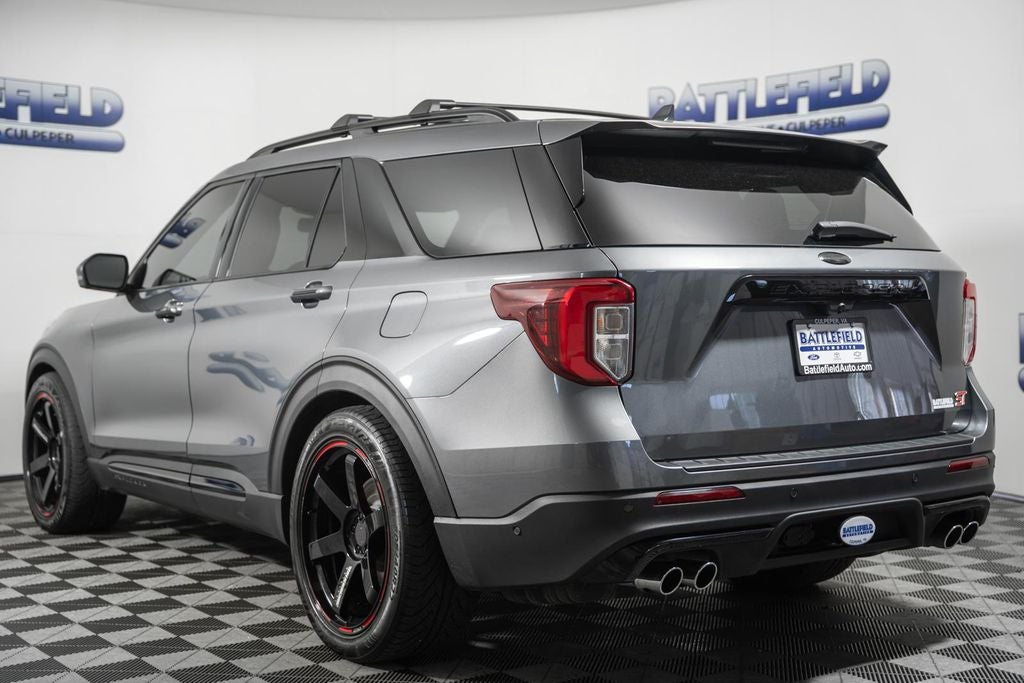 2022 Ford Explorer ST