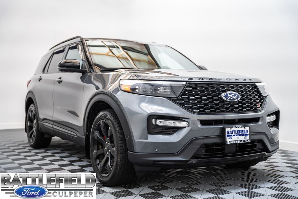 2023 Ford Explorer ST