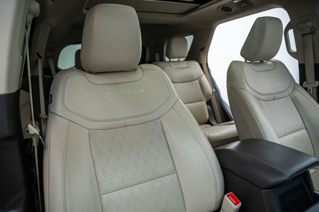 2024 Ford Explorer Platinum