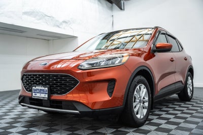 2020 Ford Escape SE