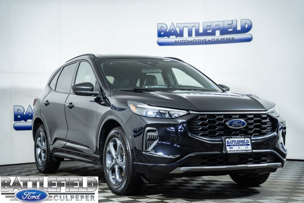 2023 Ford Escape ST-Line