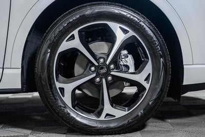 2023 Ford Escape Hybrid ST-Line Select