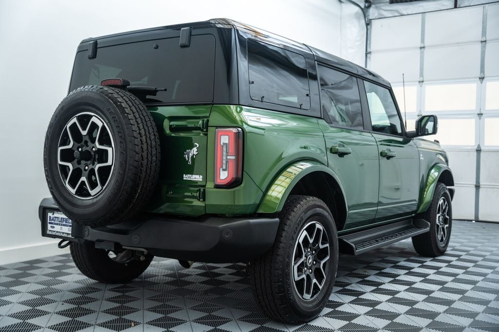2025 Ford Bronco Outer Banks
