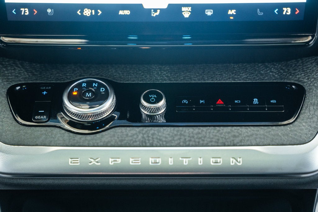2025 Ford Expedition Tremor