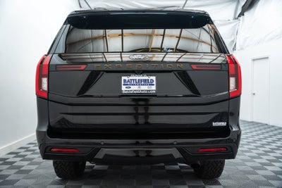 2025 Ford Expedition Tremor