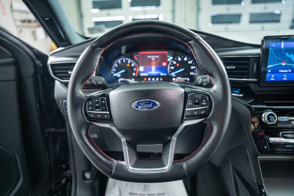 2022 Ford Explorer ST-Line