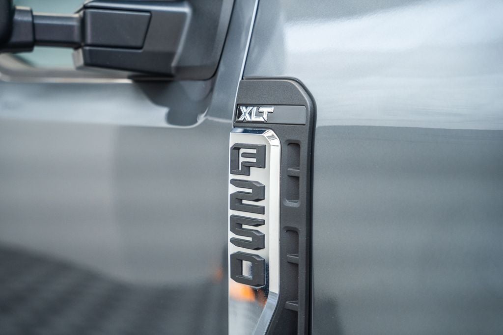2025 Ford F-250SD XLT