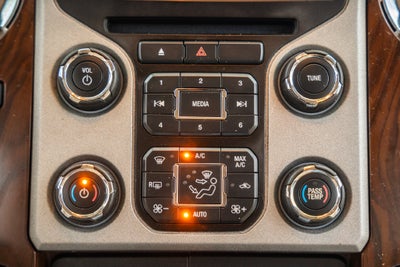 2014 Ford F-250SD Lariat