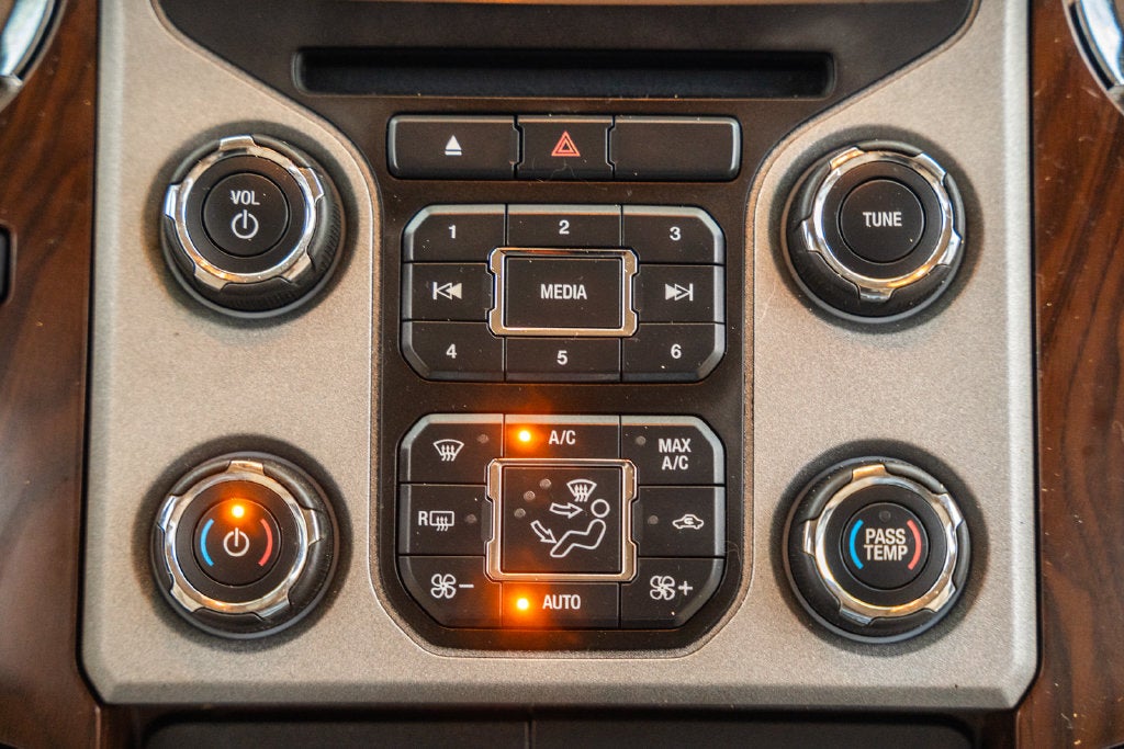 2014 Ford F-250SD Lariat