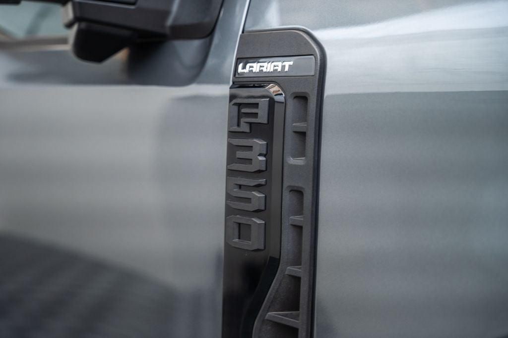 2024 Ford F-350SD Lariat