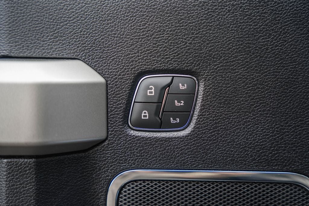 2021 Ford F-350SD Lariat