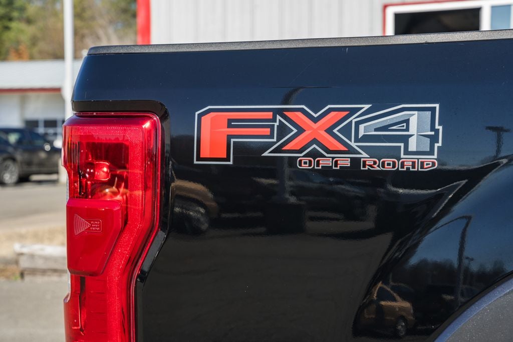 2018 Ford F-350SD Lariat