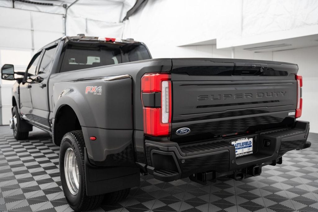 2026 Ford F-350SD Platinum DRW