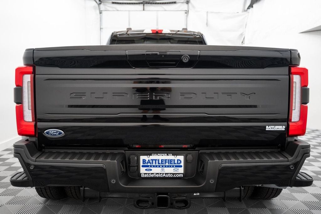 2026 Ford F-350SD Platinum DRW