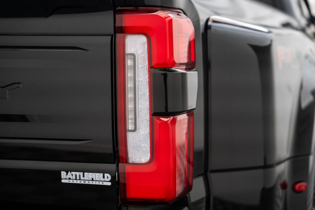 2026 Ford F-350SD Platinum DRW