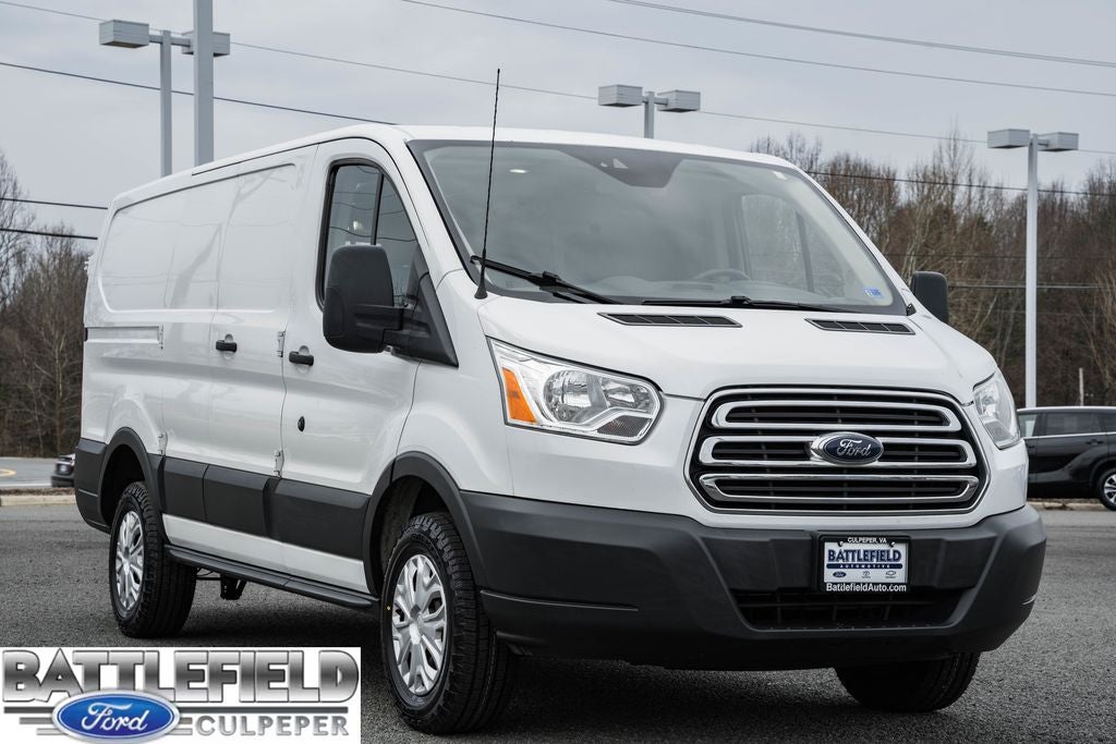 2017 Ford Transit-250 Base