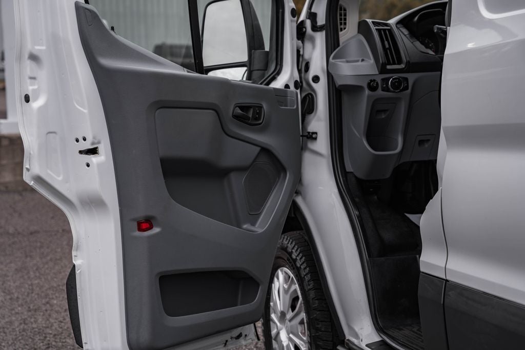 2017 Ford Transit-250 Base