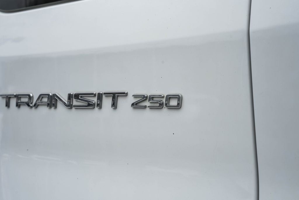 2017 Ford Transit-250 Base
