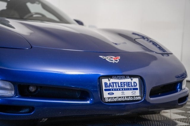 2004 Chevrolet Corvette Base