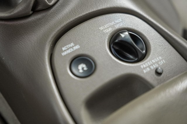 2004 Chevrolet Corvette Base