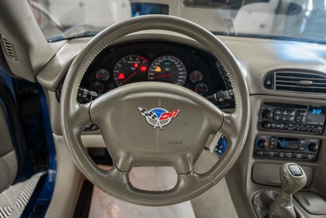 2004 Chevrolet Corvette Base