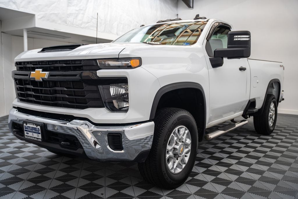 2025 Chevrolet Silverado 3500HD Work Truck