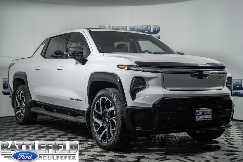 2024 Chevrolet Silverado EV RST