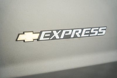 2025 Chevrolet Express 2500 Work Van Cargo