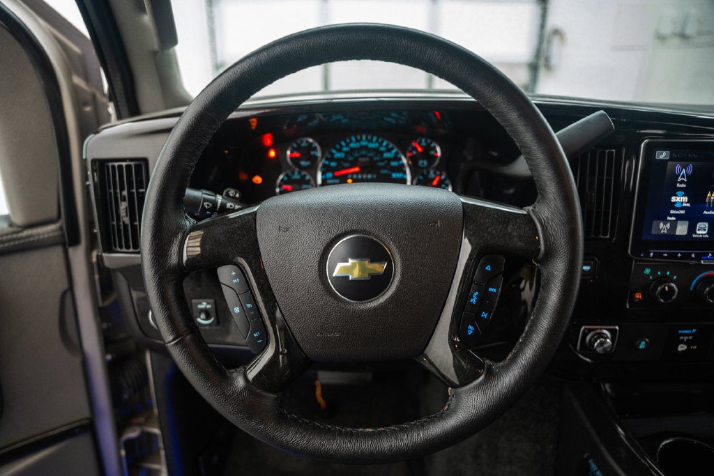 2025 Chevrolet Express 2500 Work Van Cargo