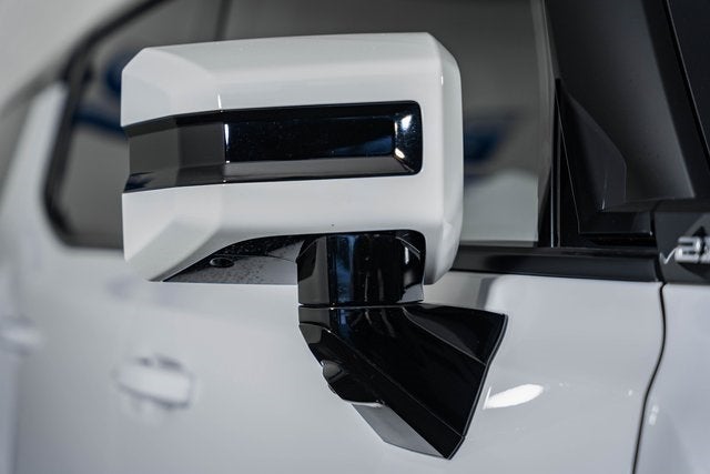 2024 GMC Hummer EV SUV 2X