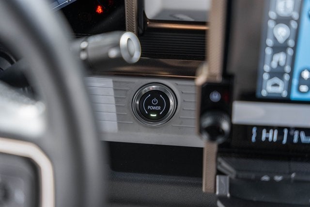 2024 GMC Hummer EV SUV 2X