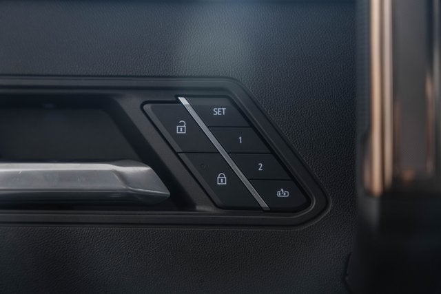 2024 GMC Hummer EV SUV 2X