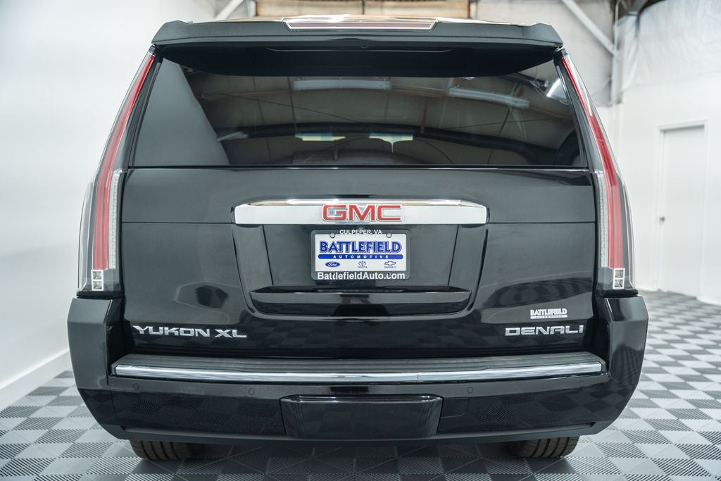 2017 GMC Yukon XL Denali