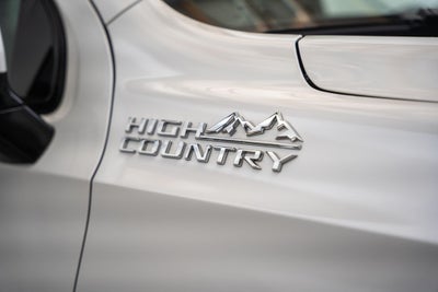 2024 Chevrolet Suburban High Country