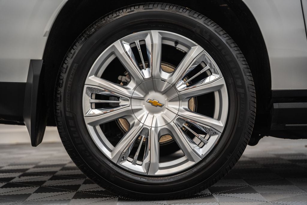 2024 Chevrolet Suburban High Country