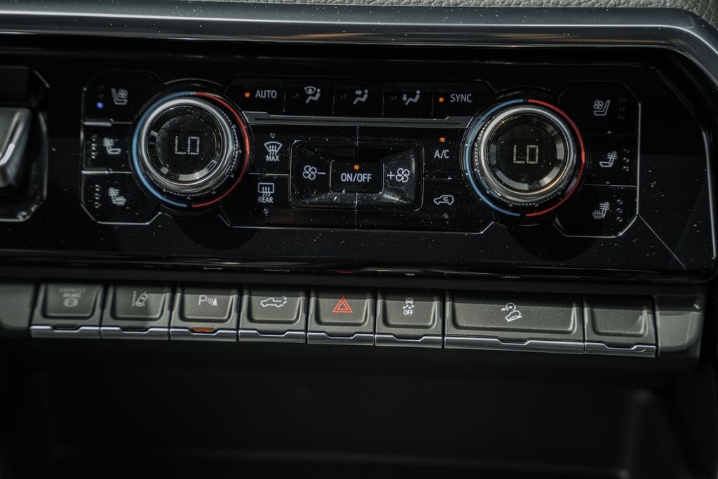 2025 GMC Sierra 3500HD Denali