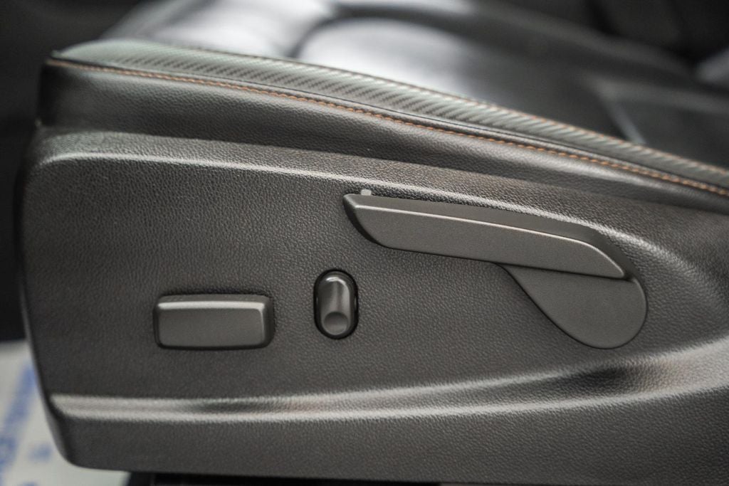 2021 GMC Canyon AT4 w/Leather