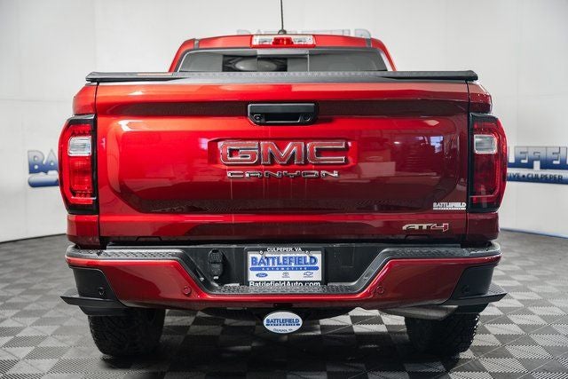 2023 GMC Canyon AT4