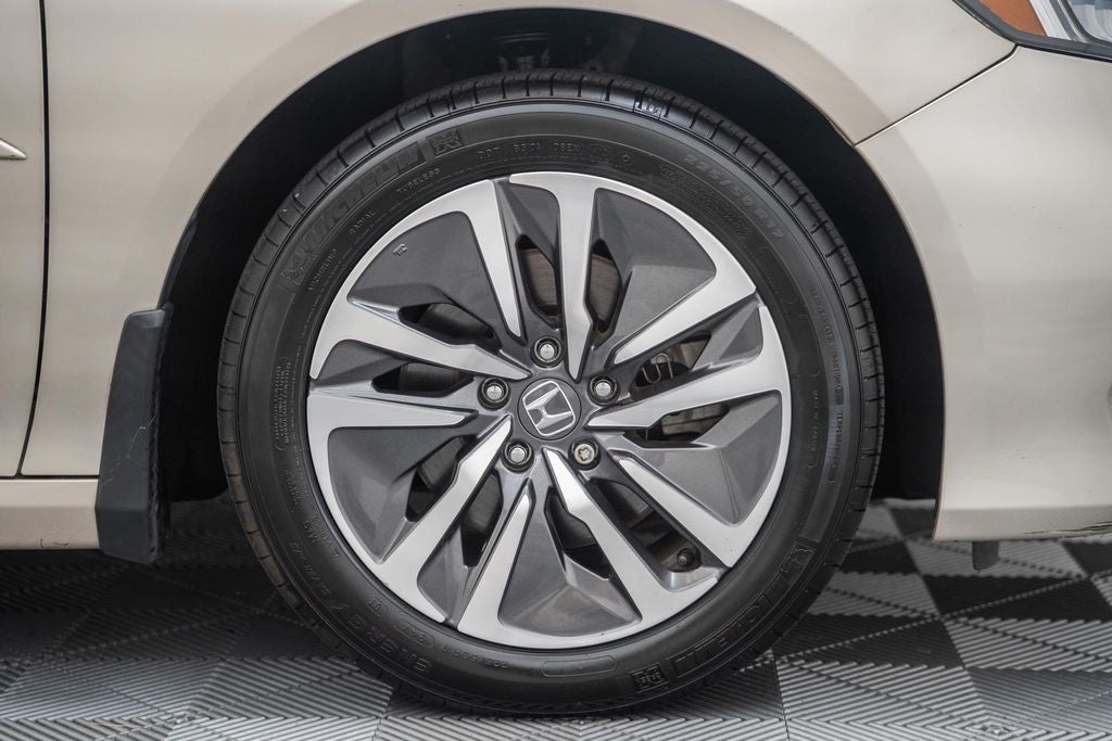 2019 Honda Accord Hybrid Touring