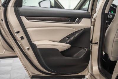 2019 Honda Accord Hybrid Touring