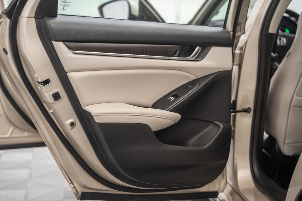 2019 Honda Accord Hybrid Touring