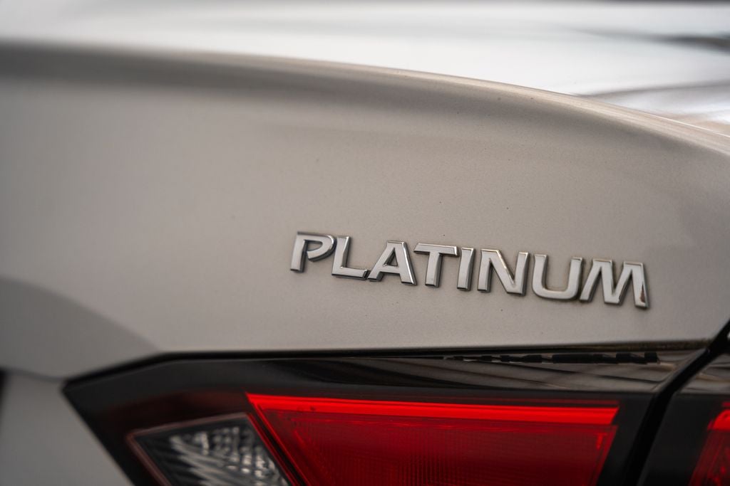 2020 Nissan Altima 2.5 Platinum