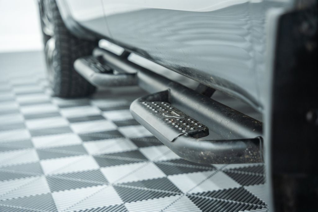 2022 Nissan Titan SV