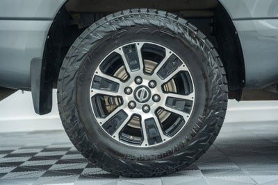 2022 Nissan Titan SV