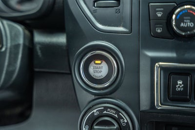 2022 Nissan Titan SV