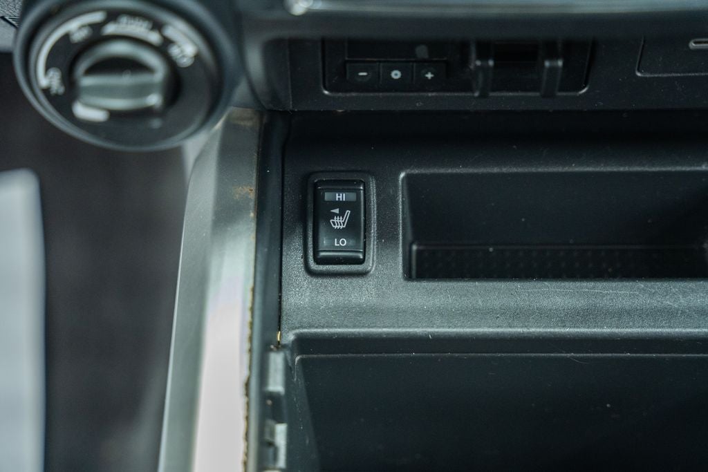 2022 Nissan Titan SV