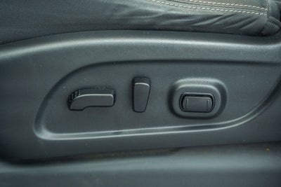 2022 Nissan Titan SV