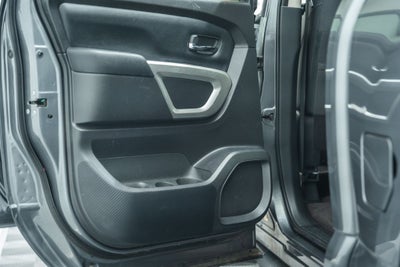 2022 Nissan Titan SV