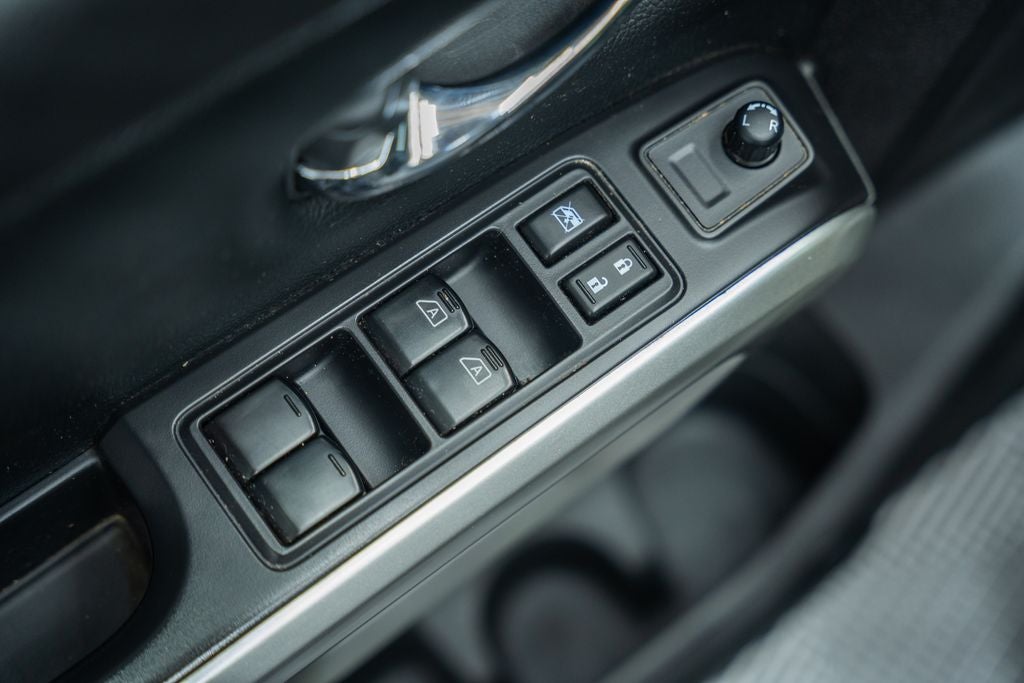 2022 Nissan Titan SV